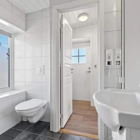 Ragnahuset - Koselig Minihus I Fiskevaer Villa Sennesvik Exterior photo
