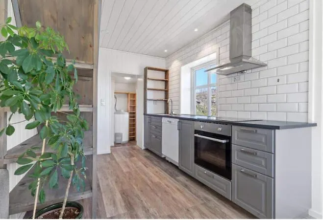 Ragnahuset - Koselig Minihus I Fiskevaer